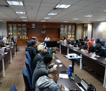 Taklimat Kewangan dan Perolehan IYRES bagi Tahun 2024 - 3